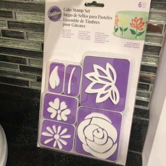 Wilton  6 Piece Cake Stamp Set: New - Picture 1 of 2